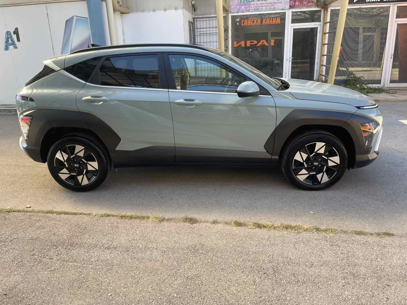 Hyundai Kona, снимка 2 - Автомобили и джипове - 52498538