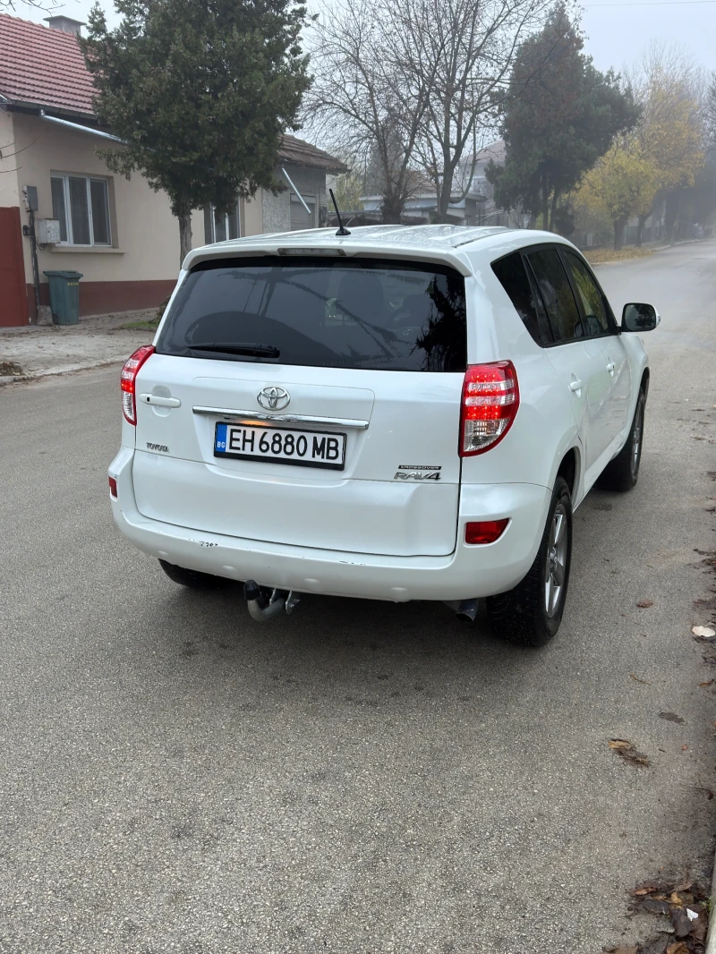 Toyota Rav4, снимка 3 - Автомобили и джипове - 51856914