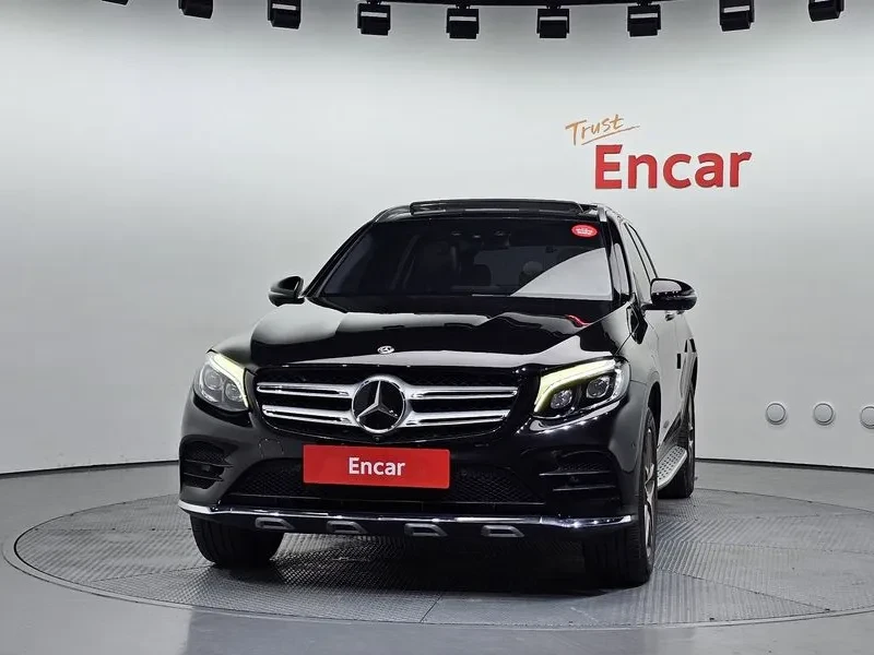 Mercedes-Benz GLC 350 E 4MATIC AMG LINE, снимка 3 - Автомобили и джипове - 55174634