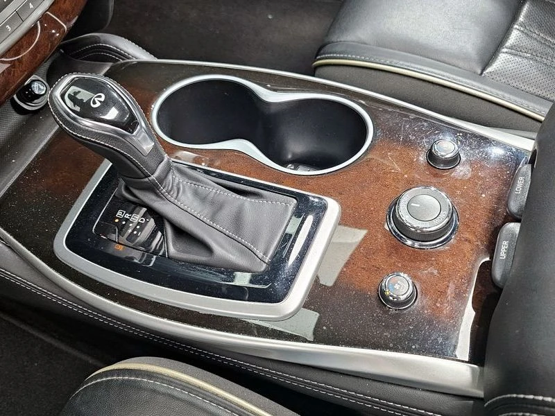 Infiniti QX60 3.5 Automatic, снимка 11 - Автомобили и джипове - 55597749