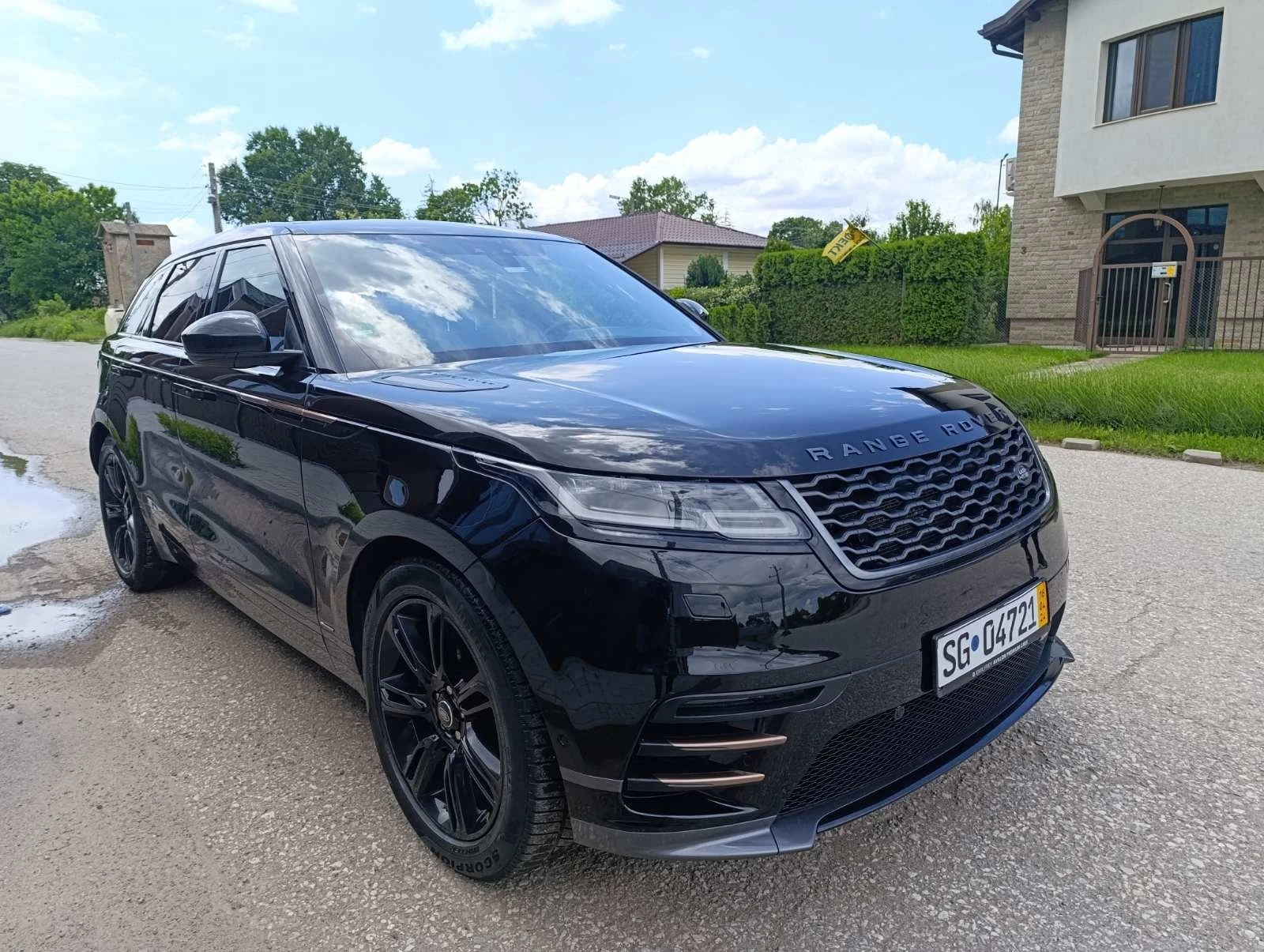 Land Rover Range Rover Velar 3.0 D300 SE R-Dynamic  - изображение 3