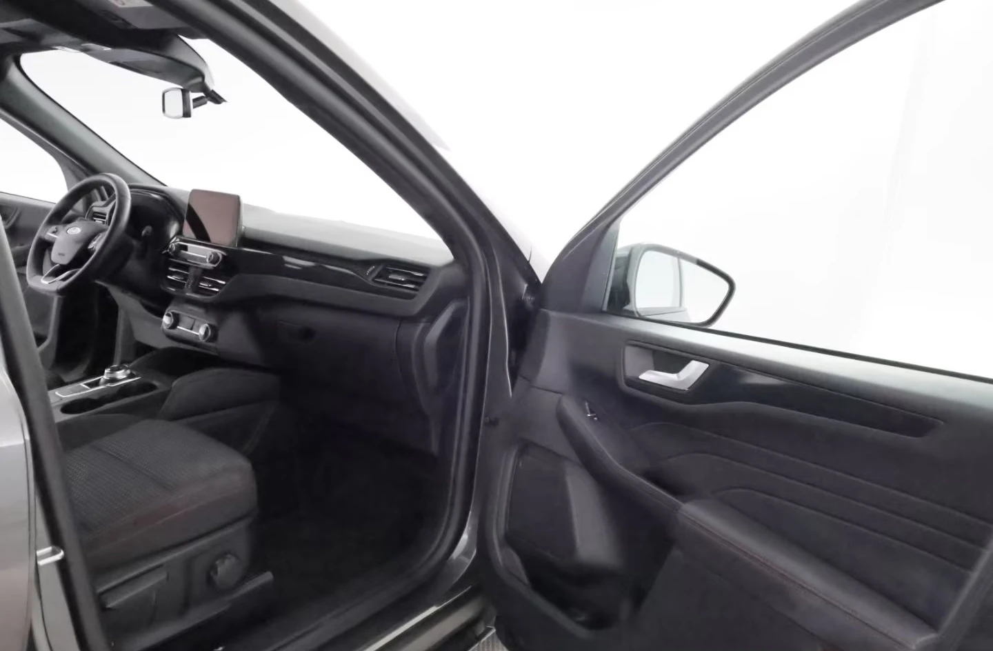 Ford Kuga ST-LINE/120HP/CAM/NAVI/LED/KLESS/344g | Mobile.bg   13