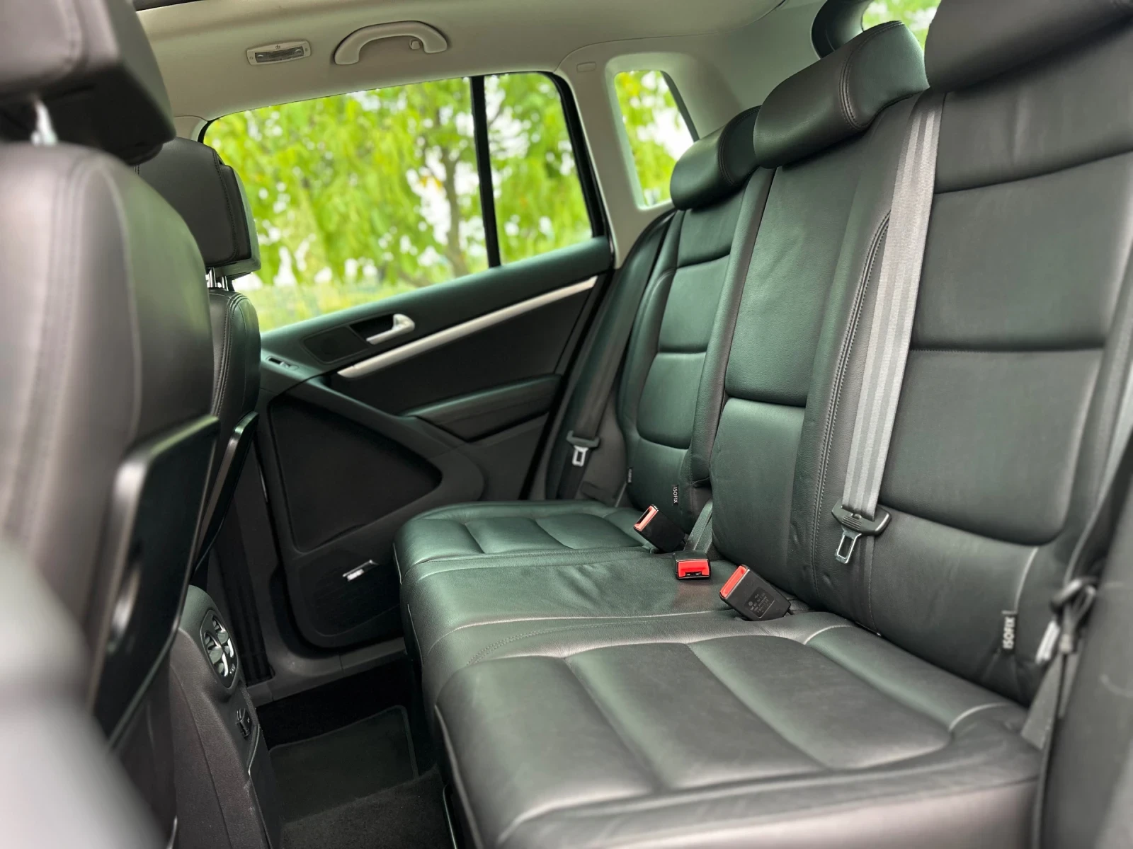 VW Tiguan 2.0TDI R LINE LED XENON NAVI PANO KAMERA 4MOTION | Mobile.bg   14