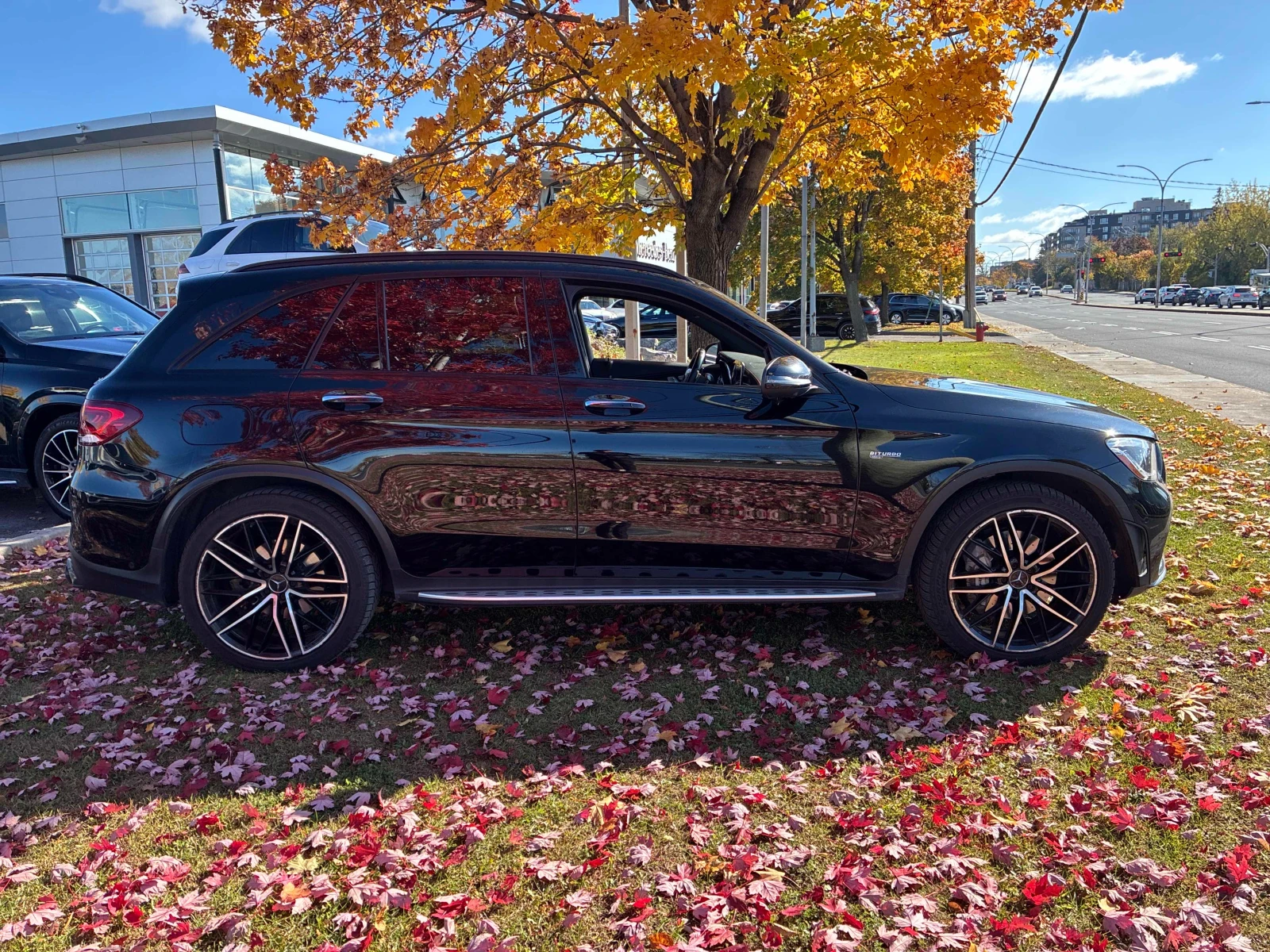 Mercedes-Benz GLC 43 AMG CARFAX АВТО КРЕДИТ  | Mobile.bg — изображение 5