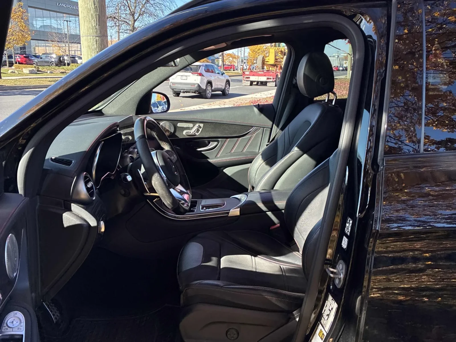 Mercedes-Benz GLC 43 AMG CARFAX АВТО КРЕДИТ  | Mobile.bg — изображение 12