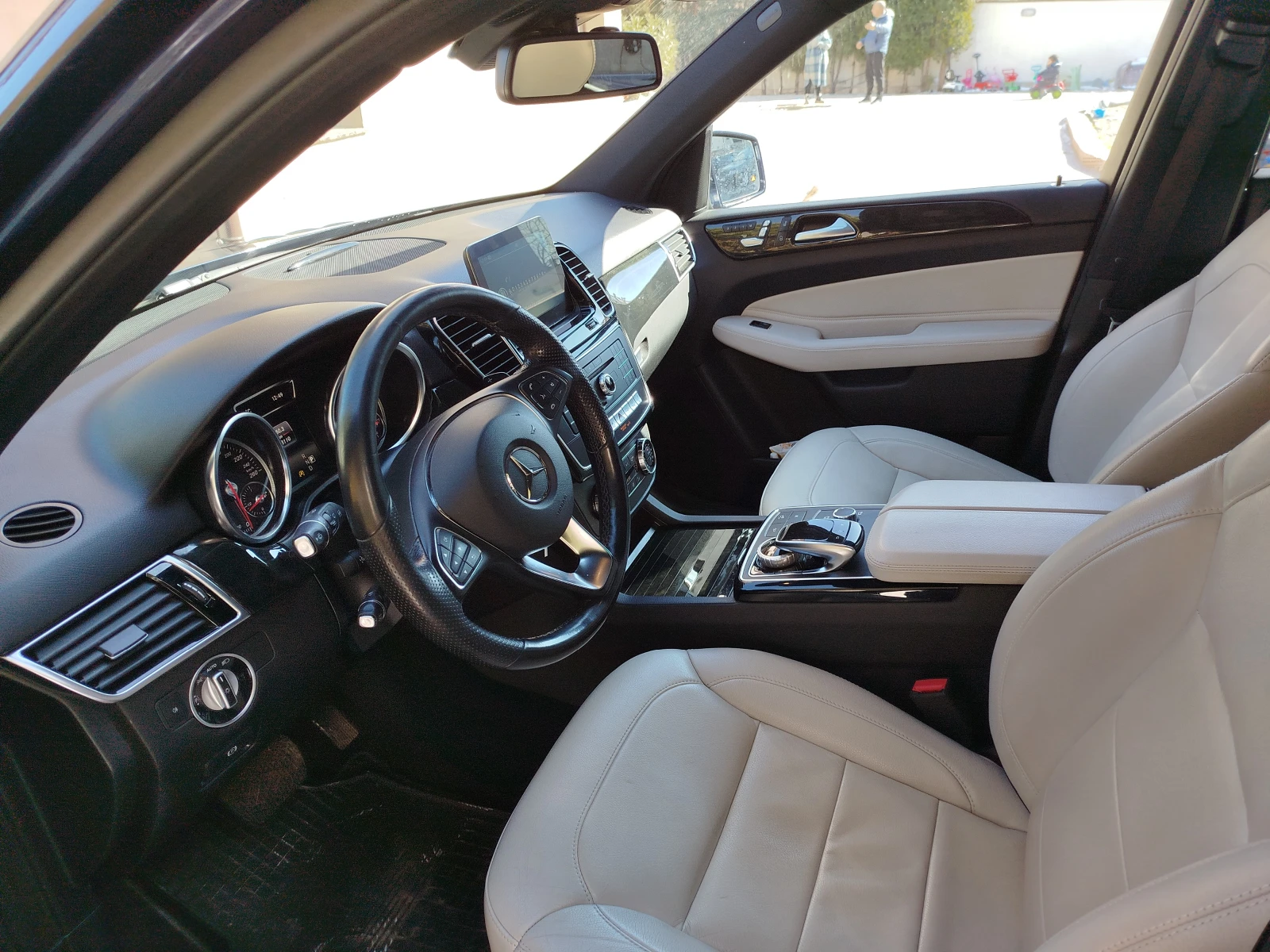 Mercedes-Benz GLE 350  GLE 350d V6 (258 кс) 4MATIC 9G-TRONIC, снимка 13 - Автомобили и джипове - 53521470