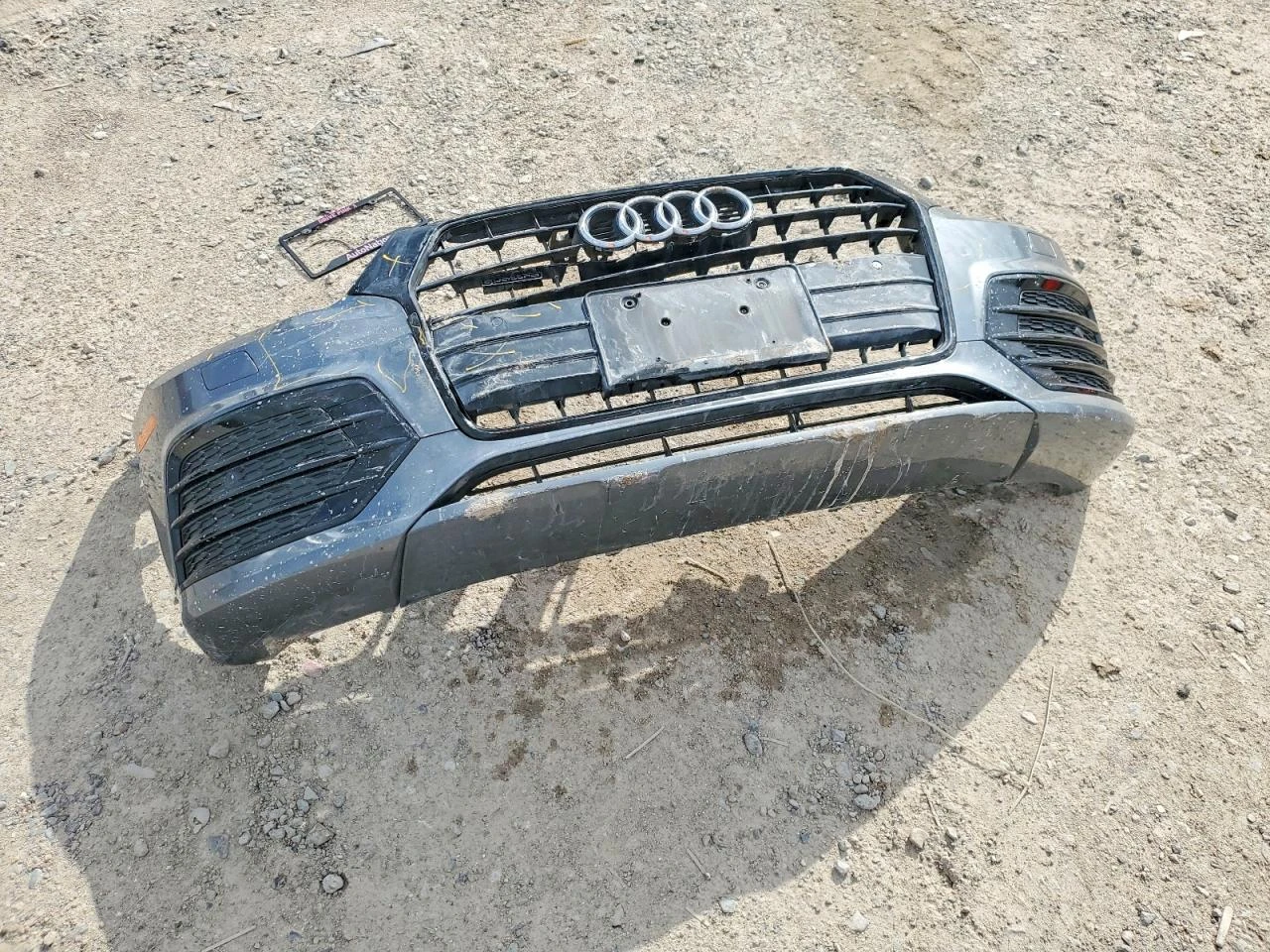 Audi Q3 PRESTIGE / 2.0 TFSI Turbo / S-Line / РЕАЛНИ КМ! / , снимка 13 - Автомобили и джипове - 54656316