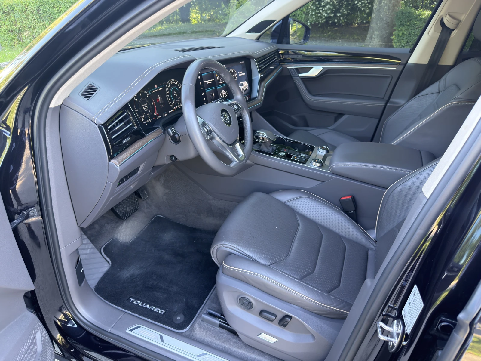 VW Touareg Elegance 3.0 V6 TDI, снимка 6 - Автомобили и джипове - 54732668