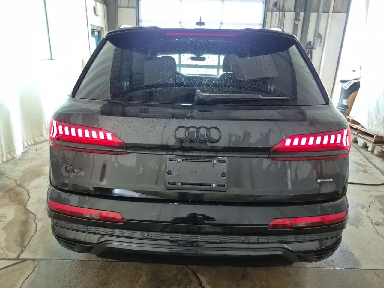 Audi Q7 TECHNIK| HUD| 360CAM| ОБДУХВАНЕ| 2 КЛЮЧА| , снимка 5 - Автомобили и джипове - 55048694