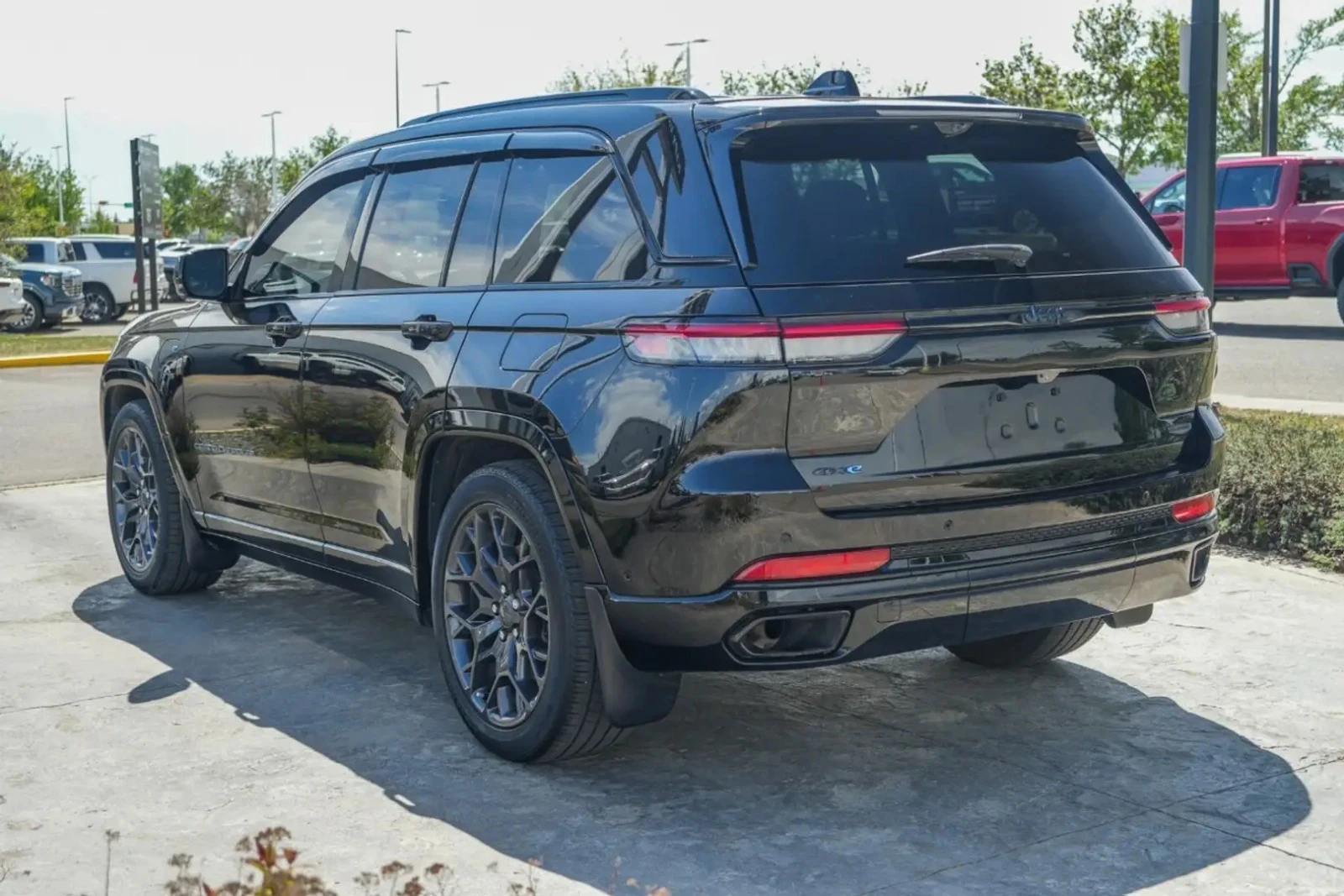 Jeep Grand cherokee 4XE SUMMIT RESERVE ���� �� �������� ���������� | Mobile.bg � ����������� 6