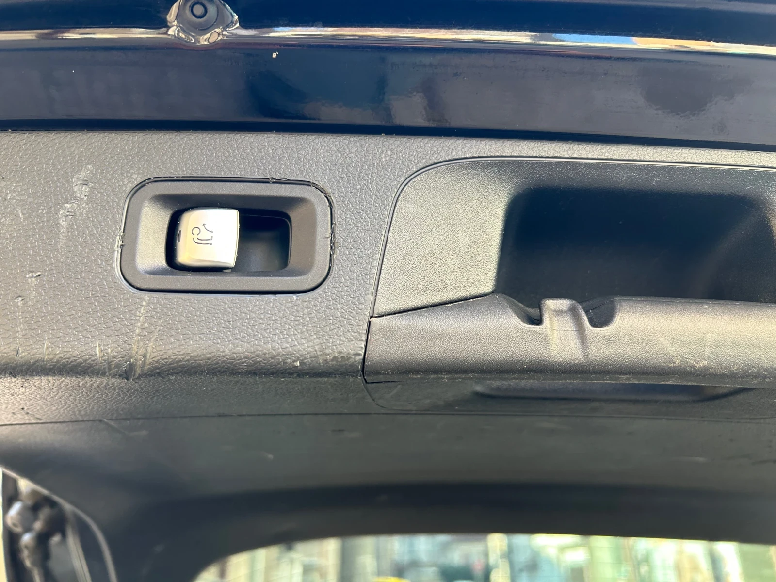 Mercedes-Benz GLC 220 2.2d 4MATIK , снимка 10 - Автомобили и джипове - 55687003
