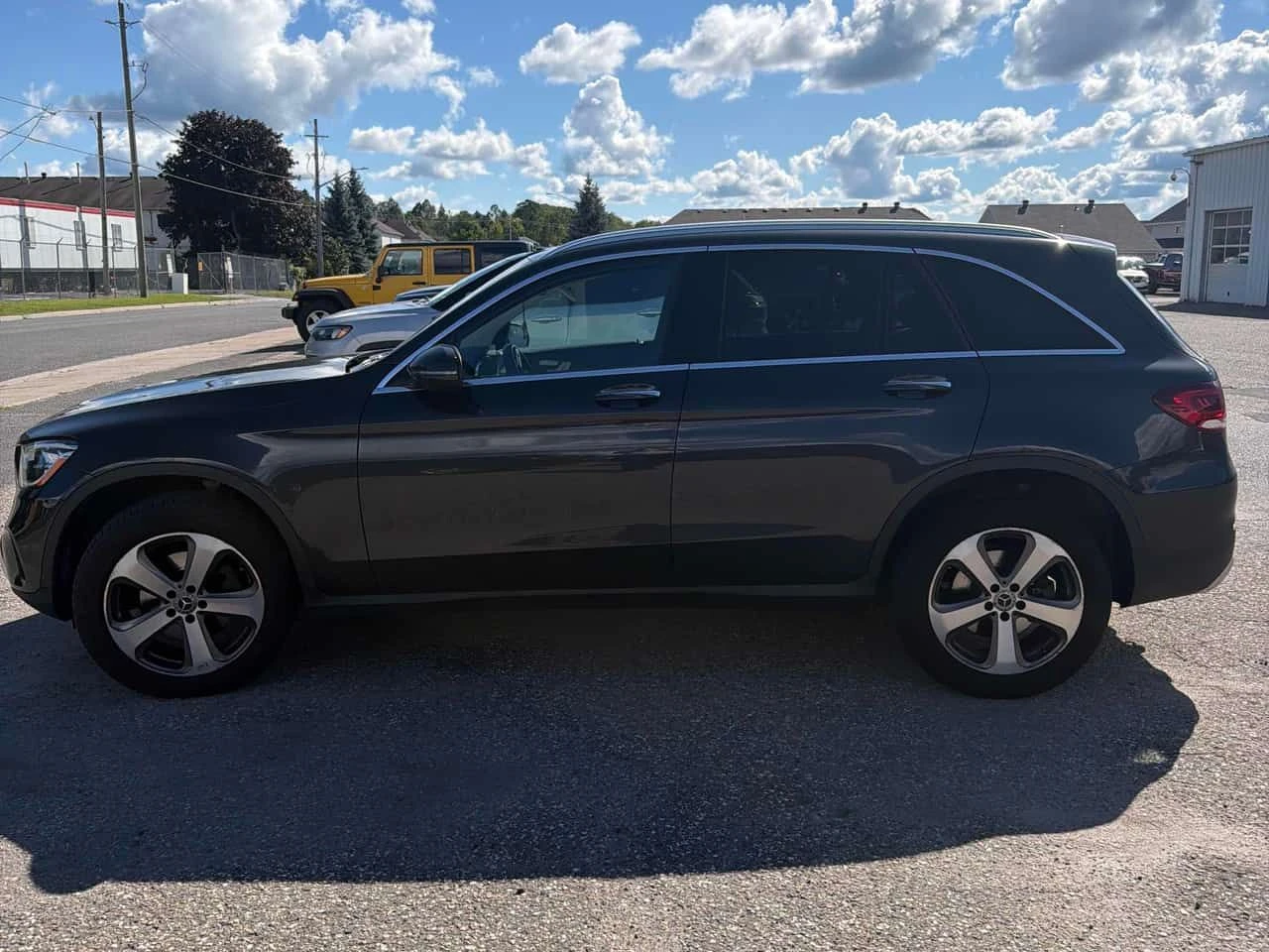 Mercedes-Benz GLC * 300 * CARFAX * ����� �� �����������  | Mobile.bg � ����������� 2