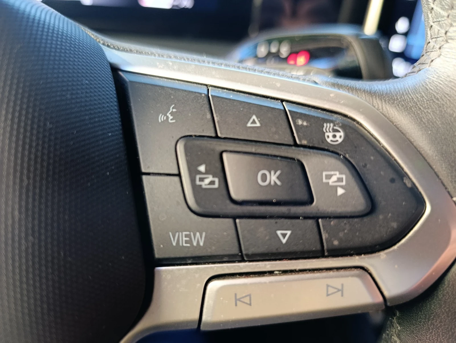 VW Tiguan Плъгин хибрид 1.5 TSI, снимка 16 - Автомобили и джипове - 56148872