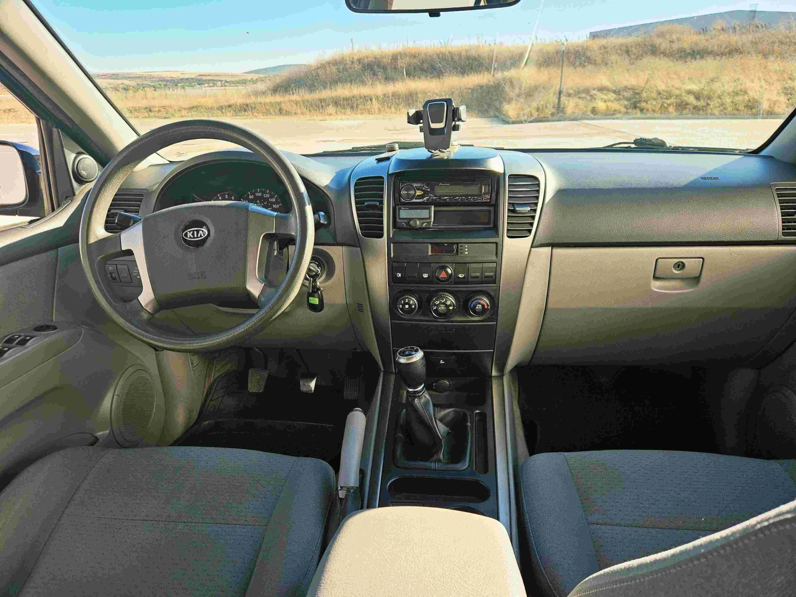 Kia Sorento 2.5 CRDi , снимка 5 - Автомобили и джипове - 56452008