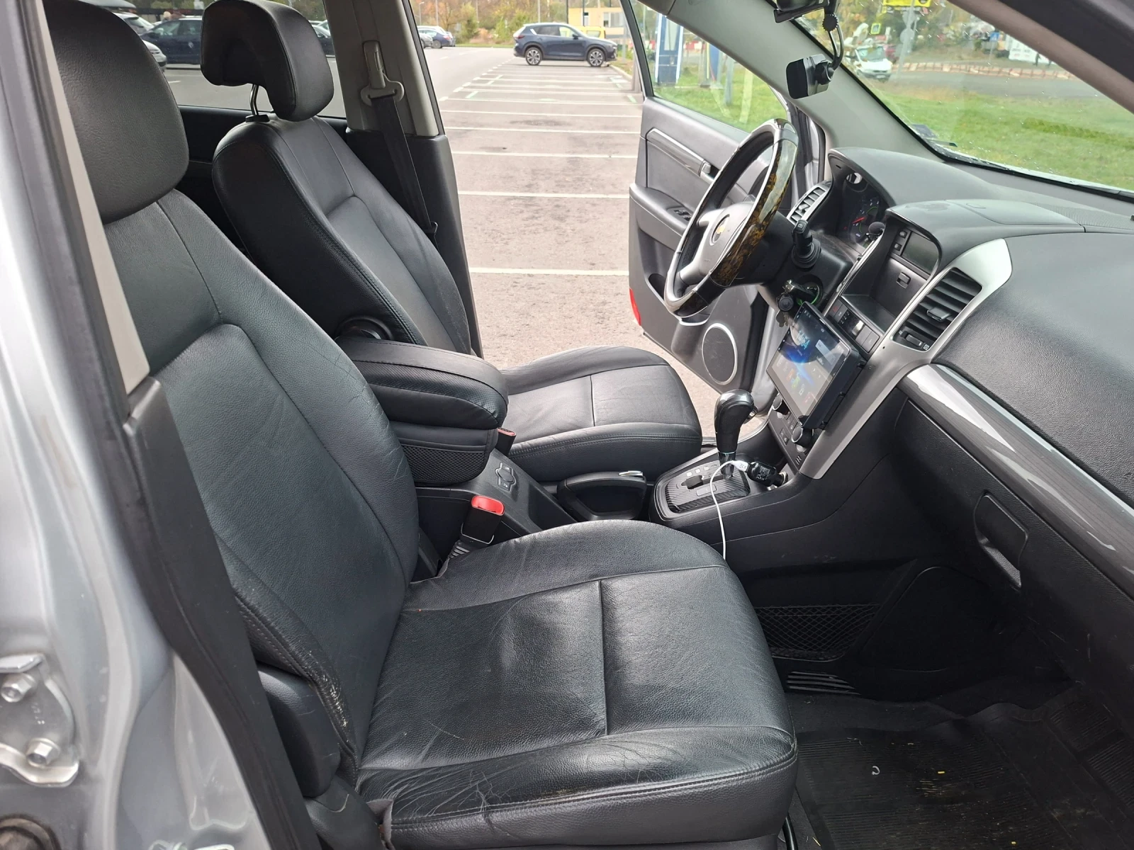 Chevrolet Captiva, снимка 5 - Автомобили и джипове - 56725989