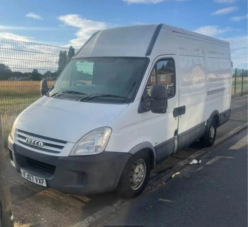 Iveco Daily, снимка 2 - Бусове и автобуси - 46919719