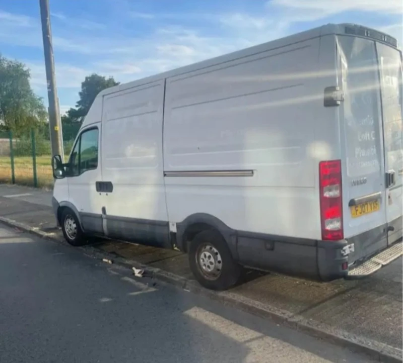 Iveco Daily, снимка 5 - Бусове и автобуси - 46919719