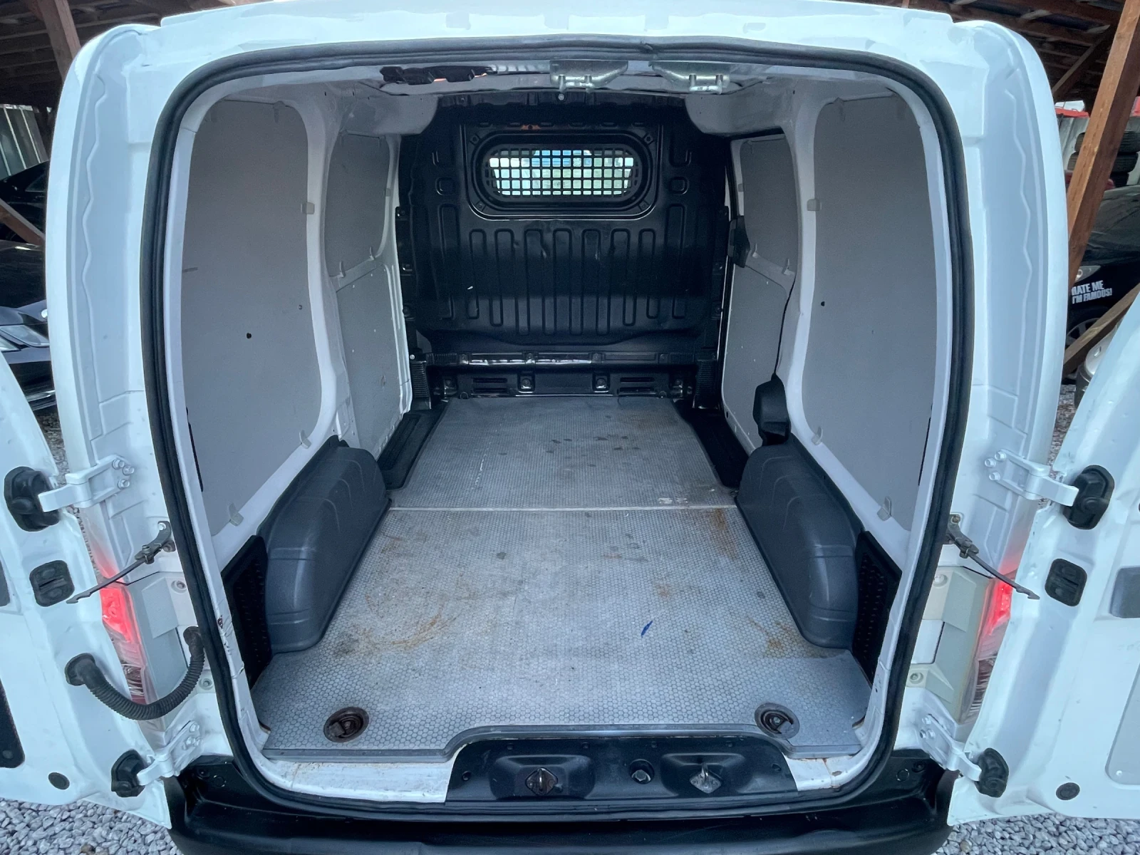 Nissan NV200 ELECTRIC - изображение 6