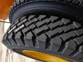 Гуми, снимка 3