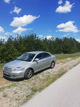 Toyota Avensis 2.2 D4D, снимка 1