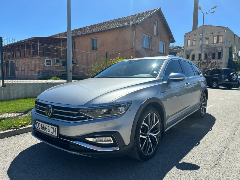 VW Passat, снимка 1 - Автомобили и джипове - 47004470