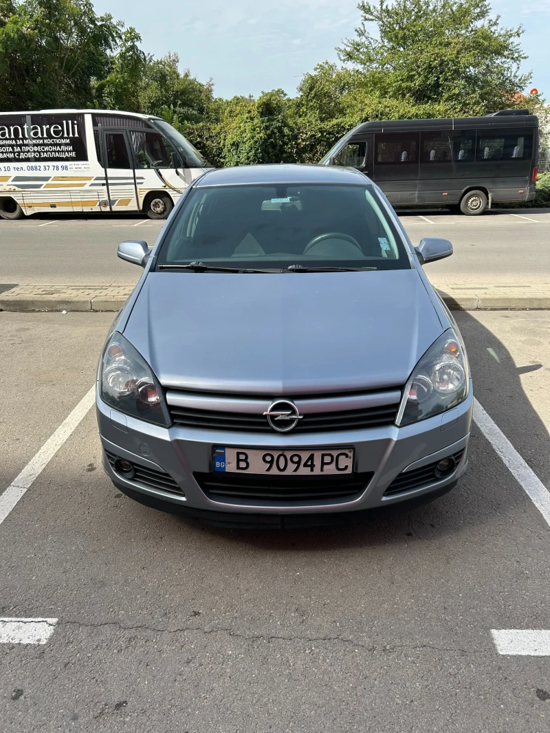 Opel Astra 1.7 CDTI, снимка 1 - Автомобили и джипове - 47432858