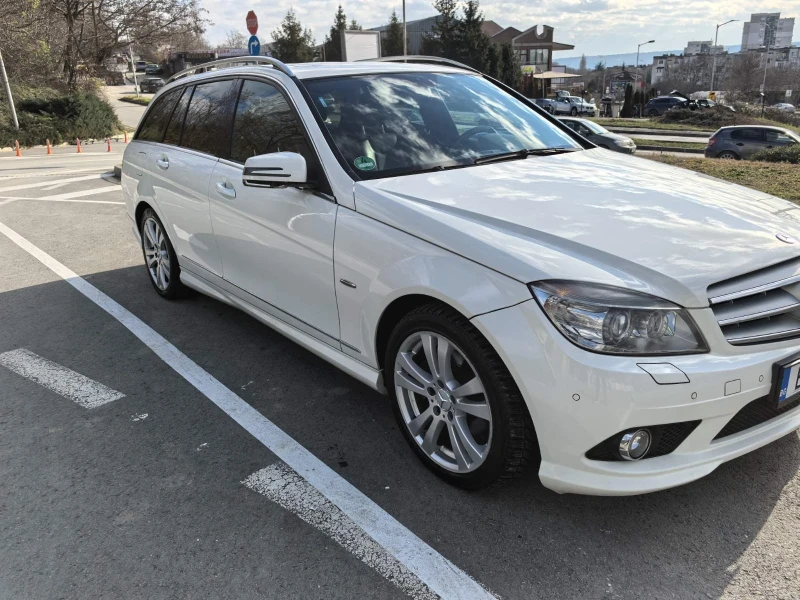 Mercedes-Benz C 220 AMG пакет, снимка 3 - Автомобили и джипове - 48558172