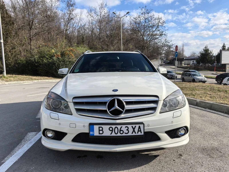 Mercedes-Benz C 220 AMG пакет, снимка 1 - Автомобили и джипове - 48558172