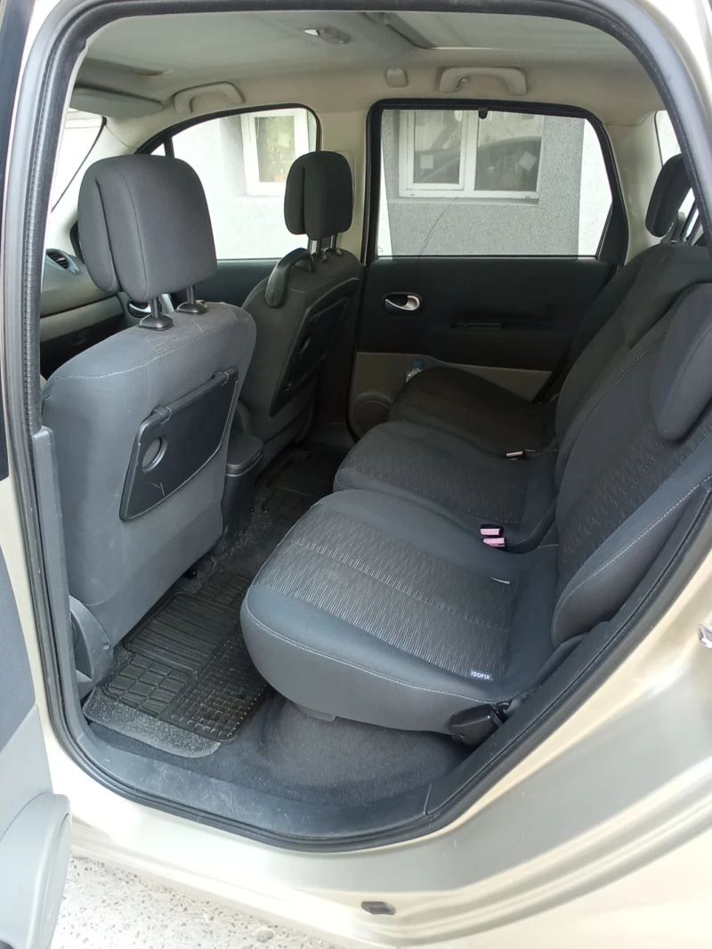 Renault Scenic Меган, снимка 7 - Автомобили и джипове - 52285613