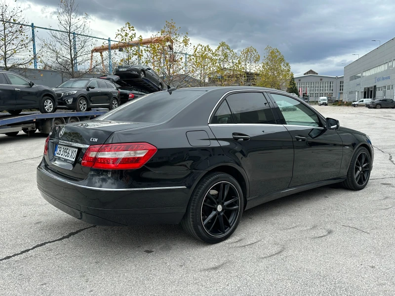 Mercedes-Benz E 250 2.2d 204 к.с., снимка 4 - Автомобили и джипове - 52563594