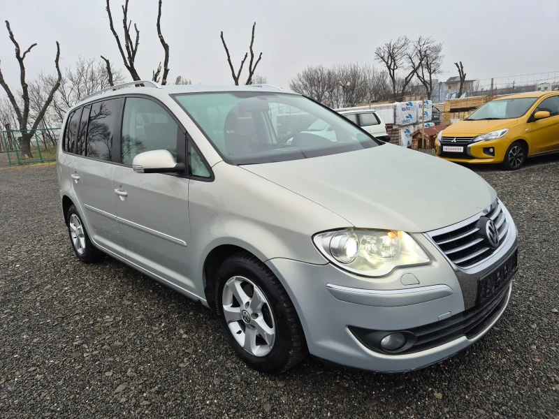 VW Touran 1.9TDI DSG, снимка 2 - Автомобили и джипове - 53220500