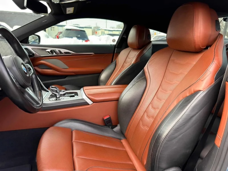 BMW 850 M850i xDrive  CARFAX, снимка 10 - Автомобили и джипове - 53296427