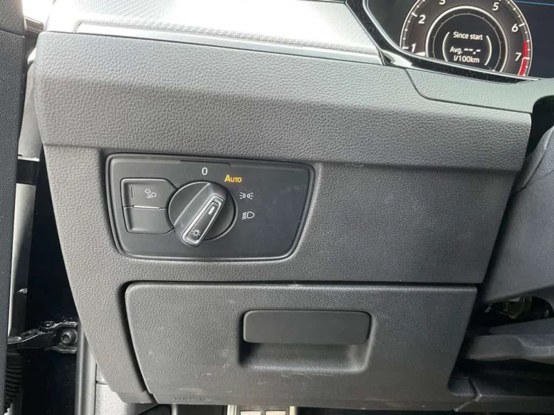 VW Arteon * 4Motion SEL w/ R Line LTHR! NAV! BACK UP CAM! BS, снимка 13 - Автомобили и джипове - 53513493