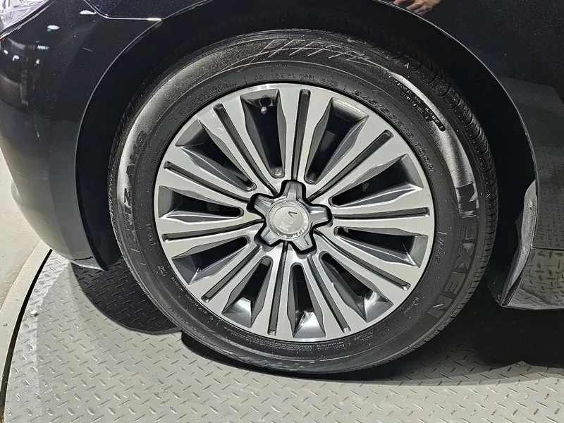 Kia K9 3.3 | Mobile.bg � ����������� 5