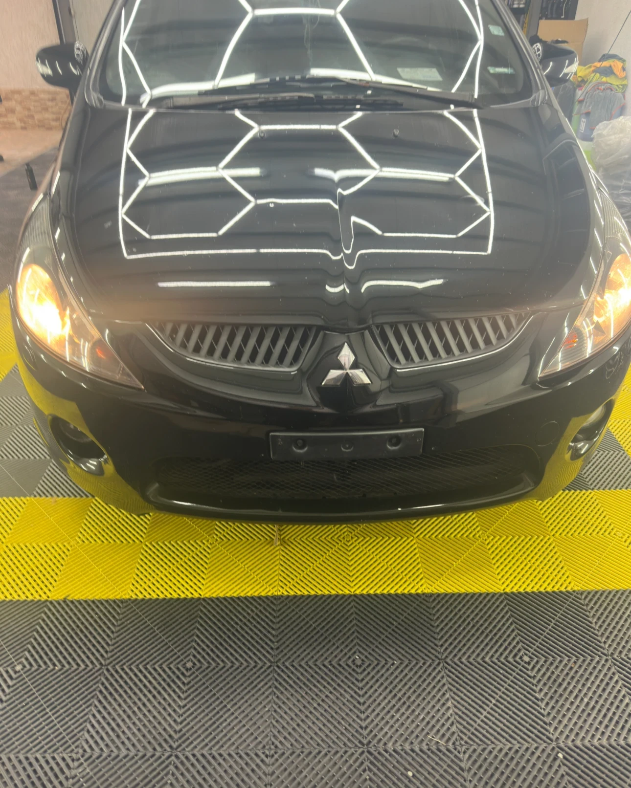 Mitsubishi Grandis 6+ 1 - изображение 6