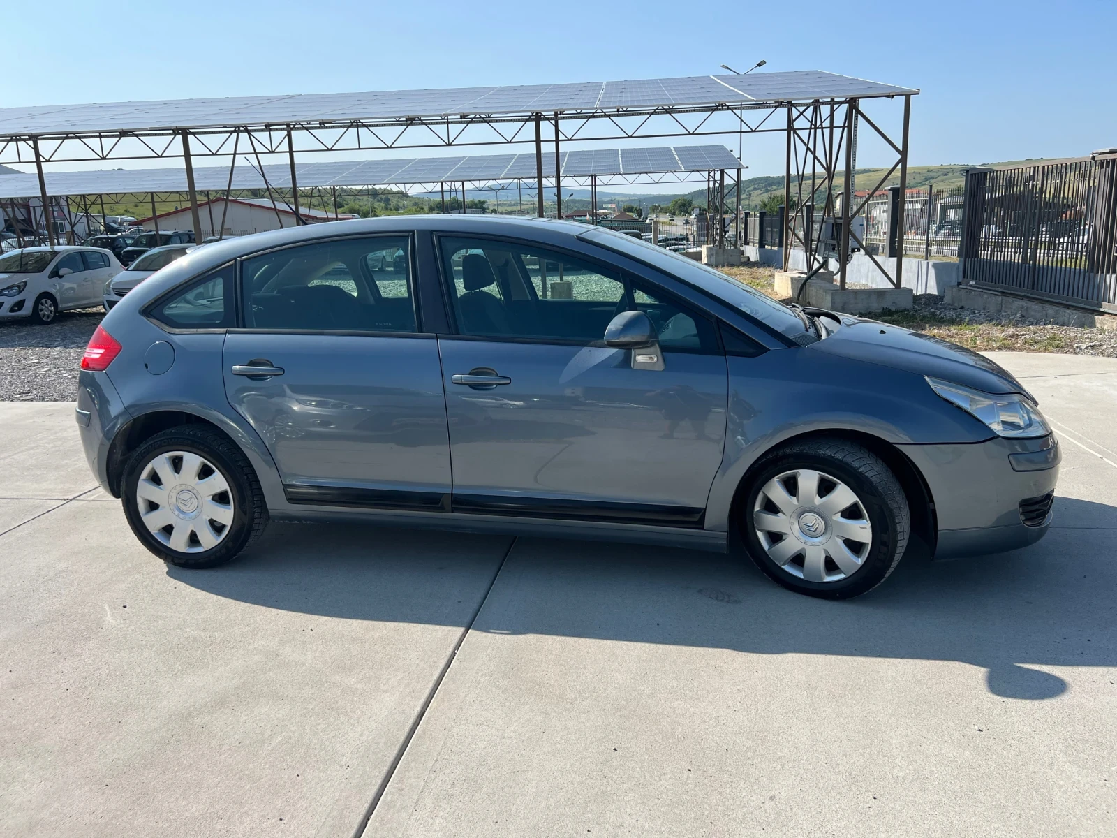 Citroen C4 1.6i - изображение 8