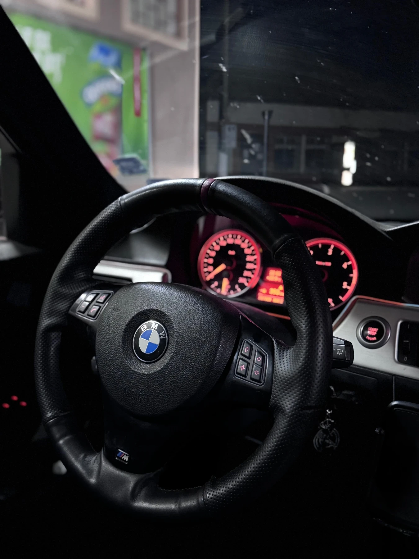 BMW 325 3.0 197к.с. М57 - изображение 9