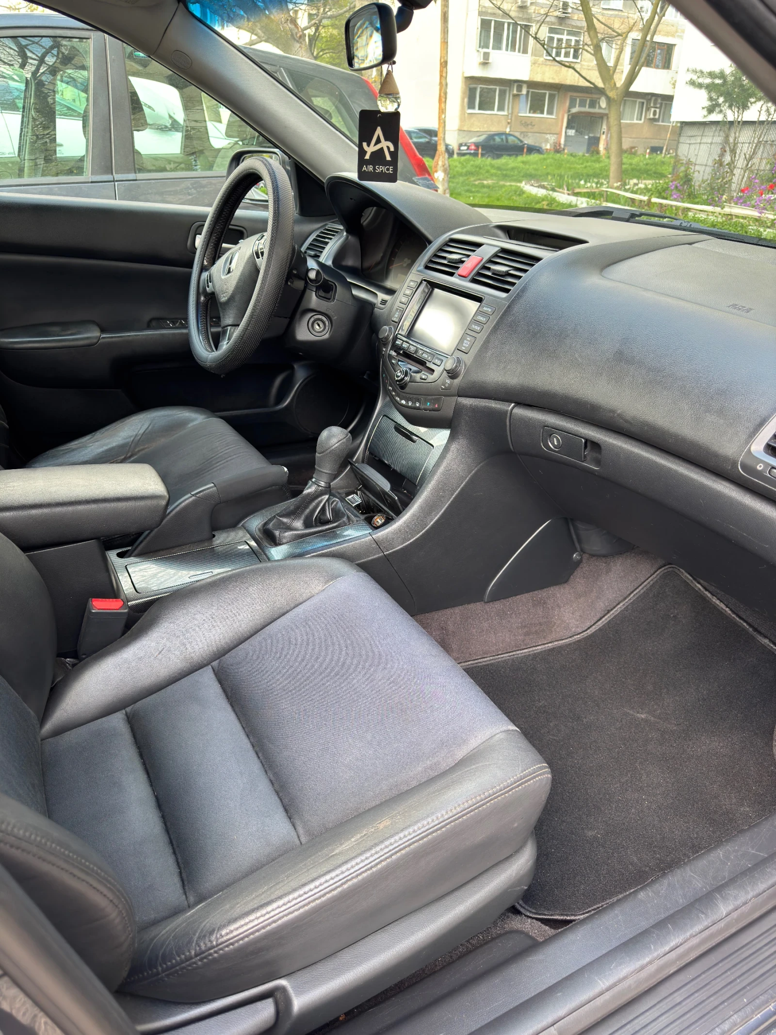 Honda Accord Executive, снимка 7 - Автомобили и джипове - 51643540