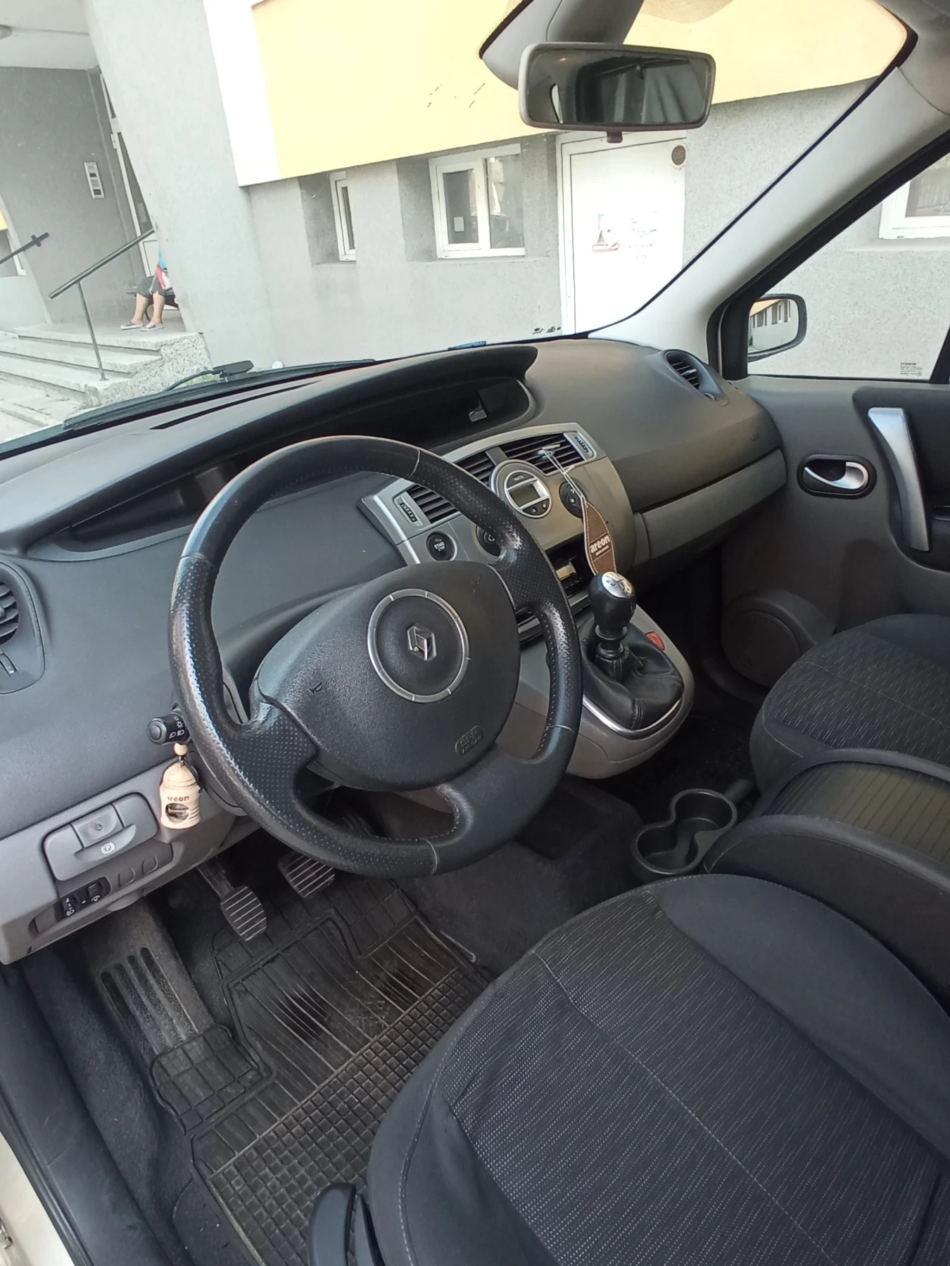 Renault Scenic Меган - изображение 5