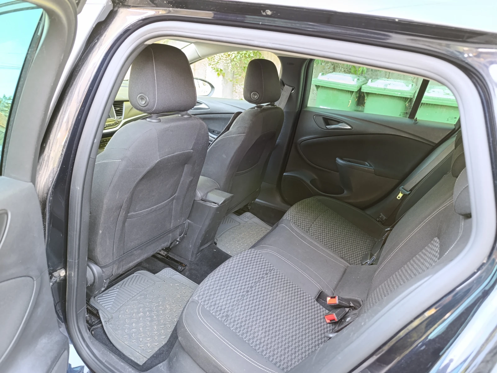 Opel Astra 1.6 CDTi - изображение 6
