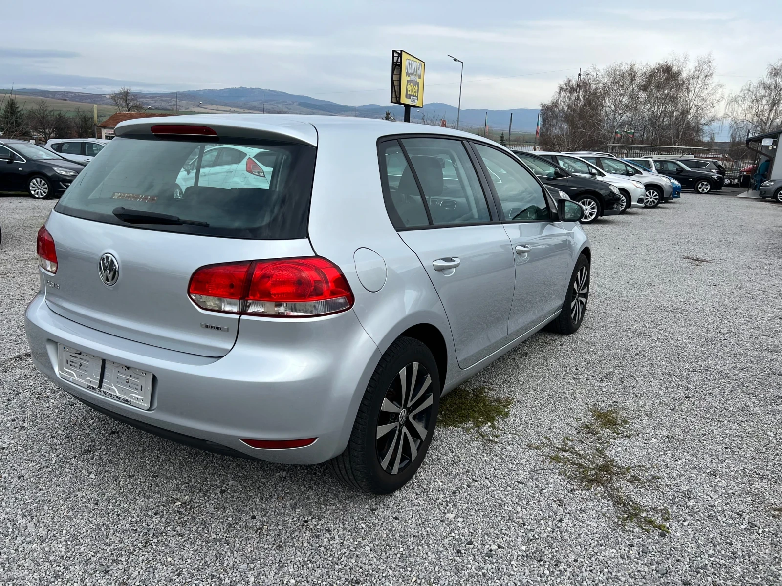 VW Golf 1.6i gaz-inj Euro5 | Mobile.bg   4