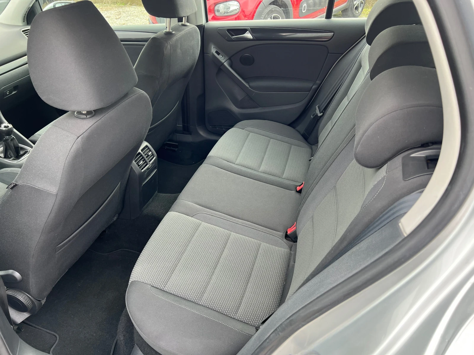 VW Golf 1.6i gaz-inj Euro5 | Mobile.bg   11