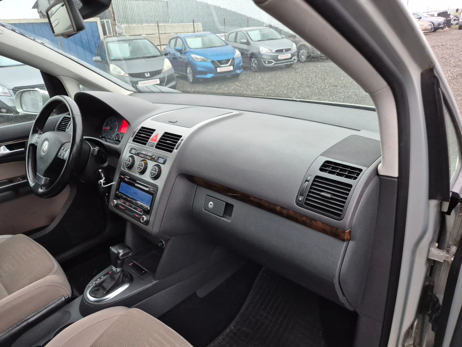 VW Touran 1.9TDI DSG | Mobile.bg � ����������� 13