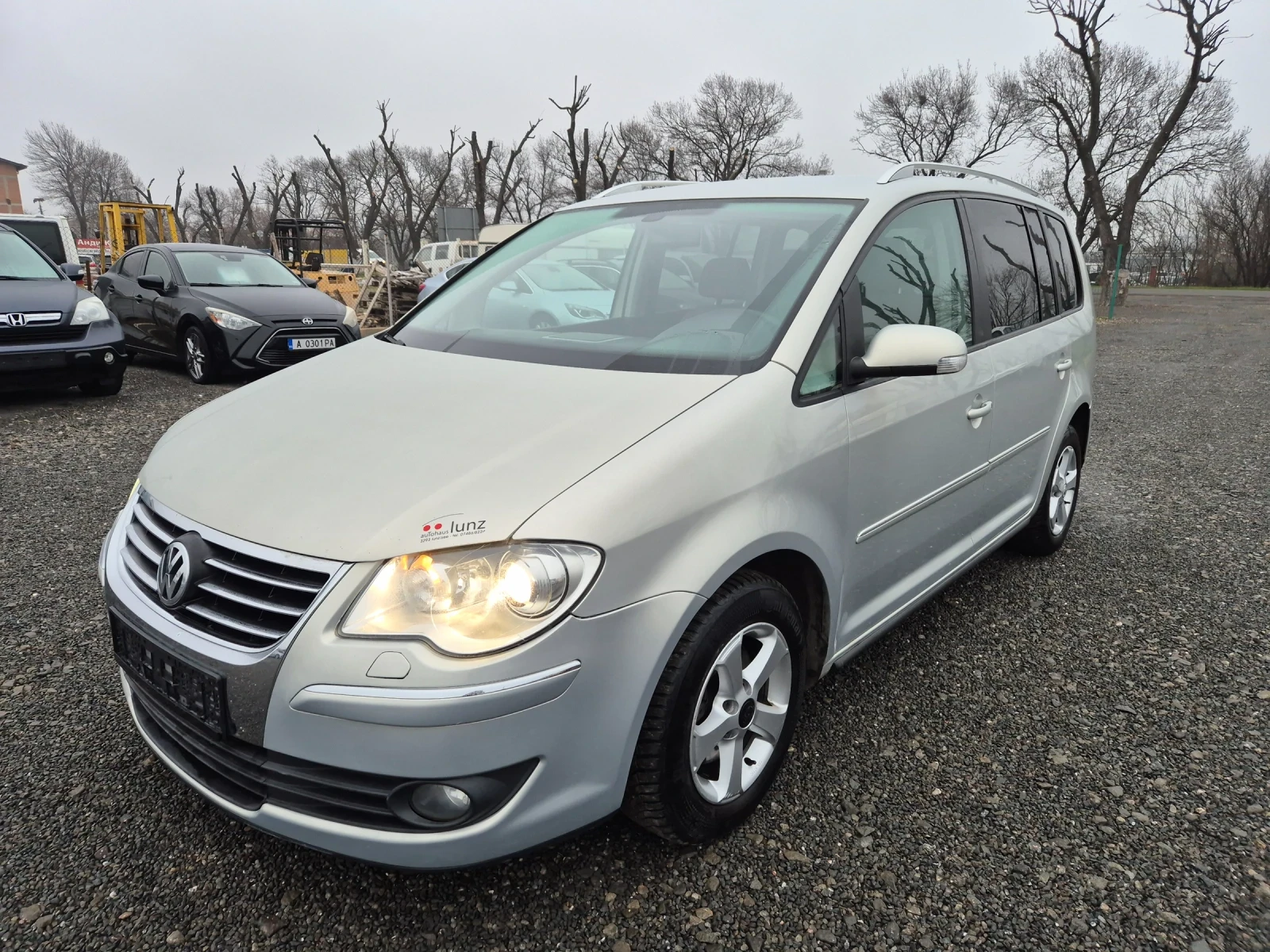 VW Touran 1.9TDI DSG - изображение 4