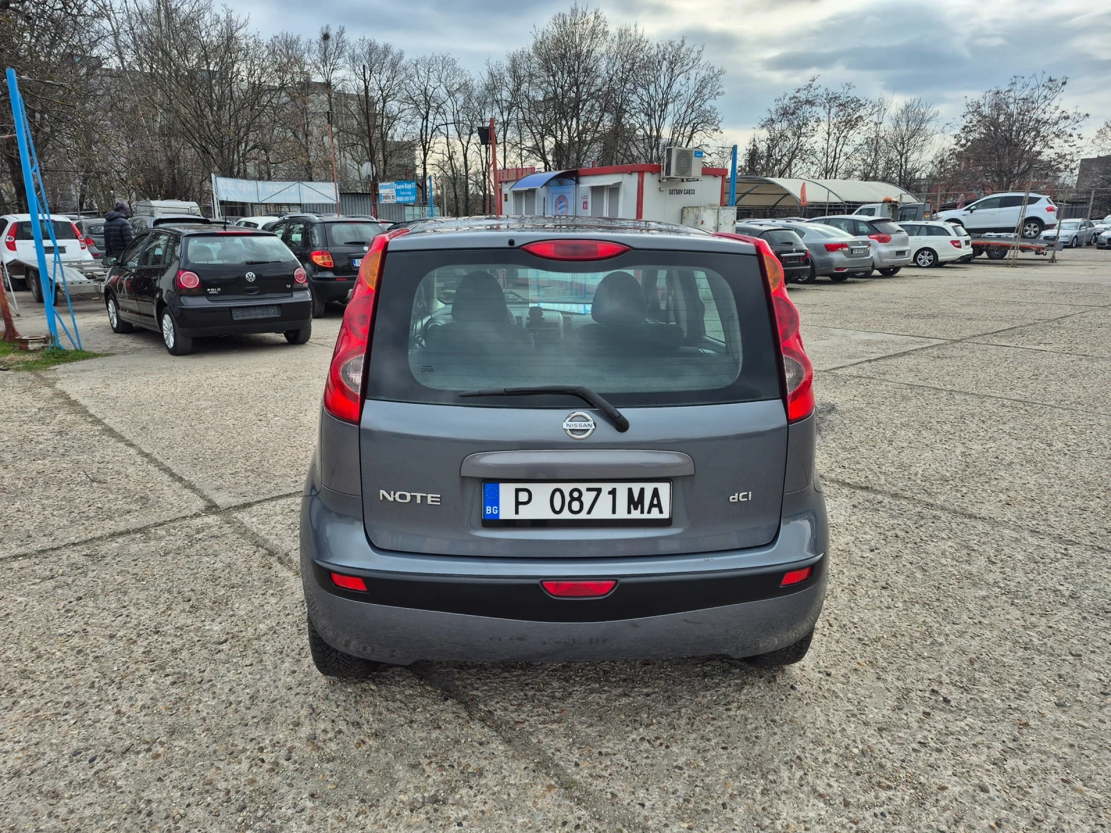 Nissan Note РЕГИСТРИРАН. ОБСЛУЖЕН, снимка 4 - Автомобили и джипове - 53928163