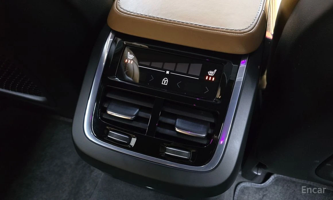 Volvo S90 * T5* INSCRIPTION* ПОДГРЕВ* ОБДУХВАНЕ* ШИБИДАХ* FU, снимка 17 - Автомобили и джипове - 54129354