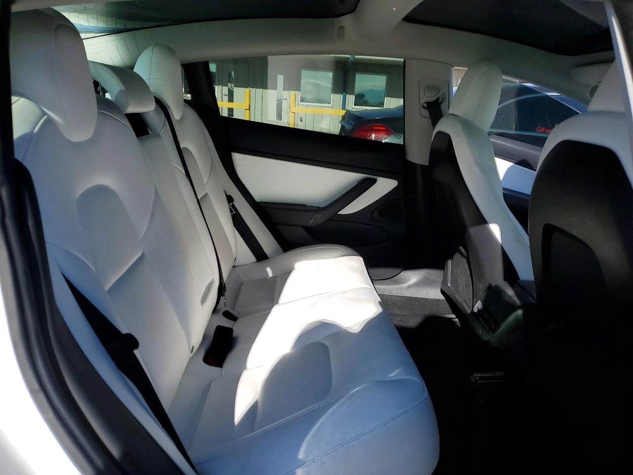 Tesla Model 3 | Mobile.bg � ����������� 10