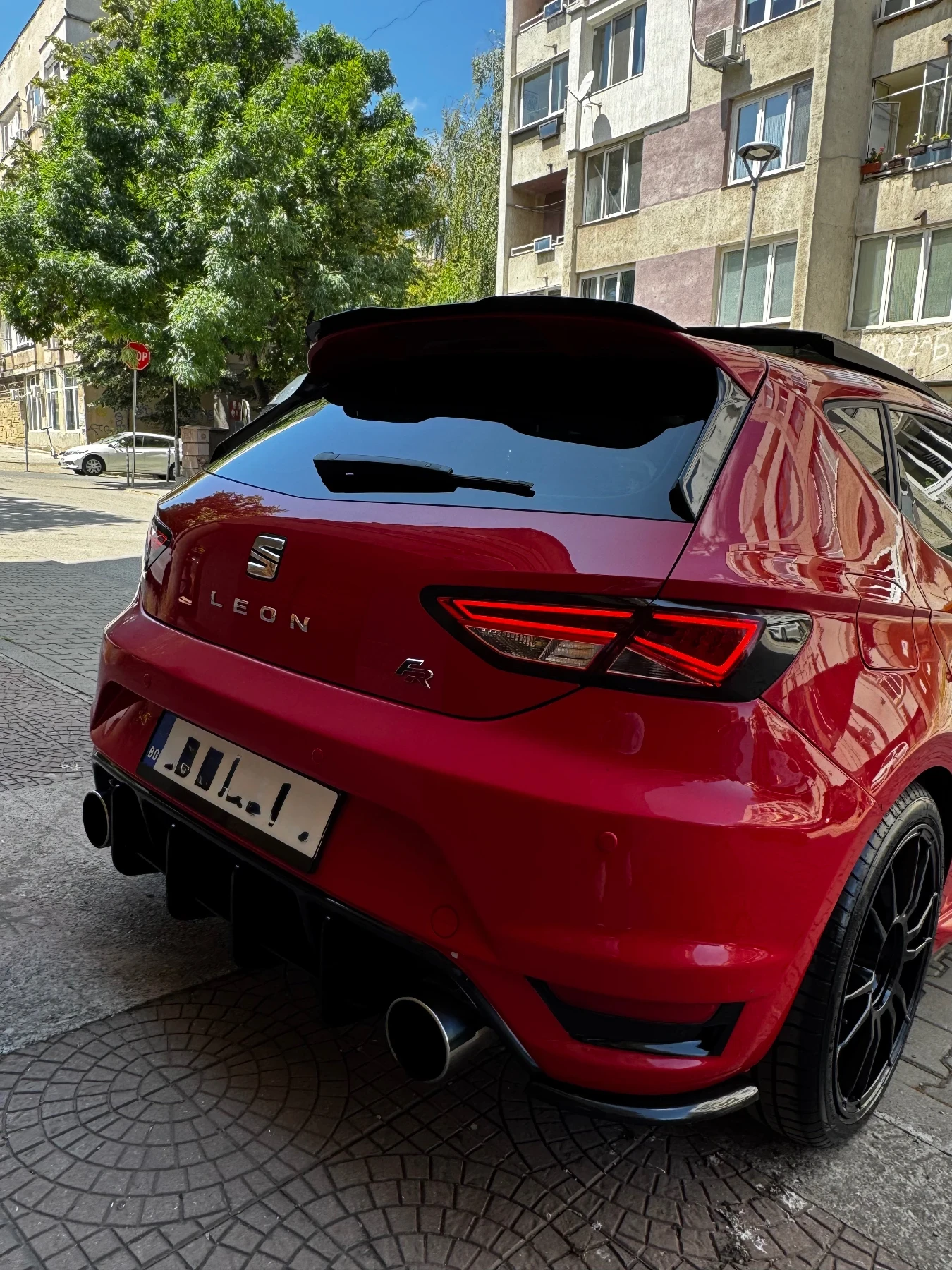 Seat Leon, снимка 5 - Автомобили и джипове - 54245651