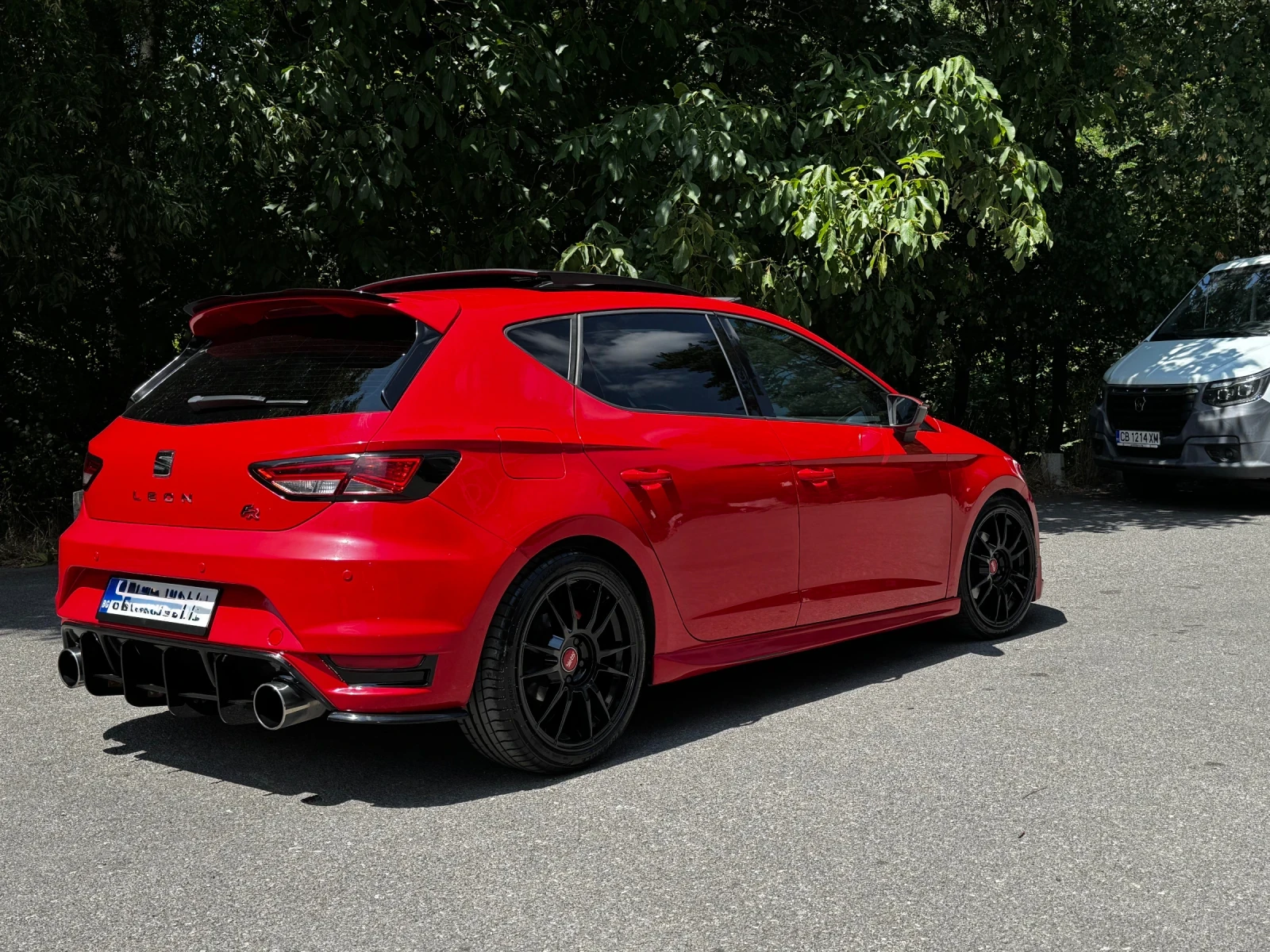 Seat Leon, снимка 11 - Автомобили и джипове - 54245651