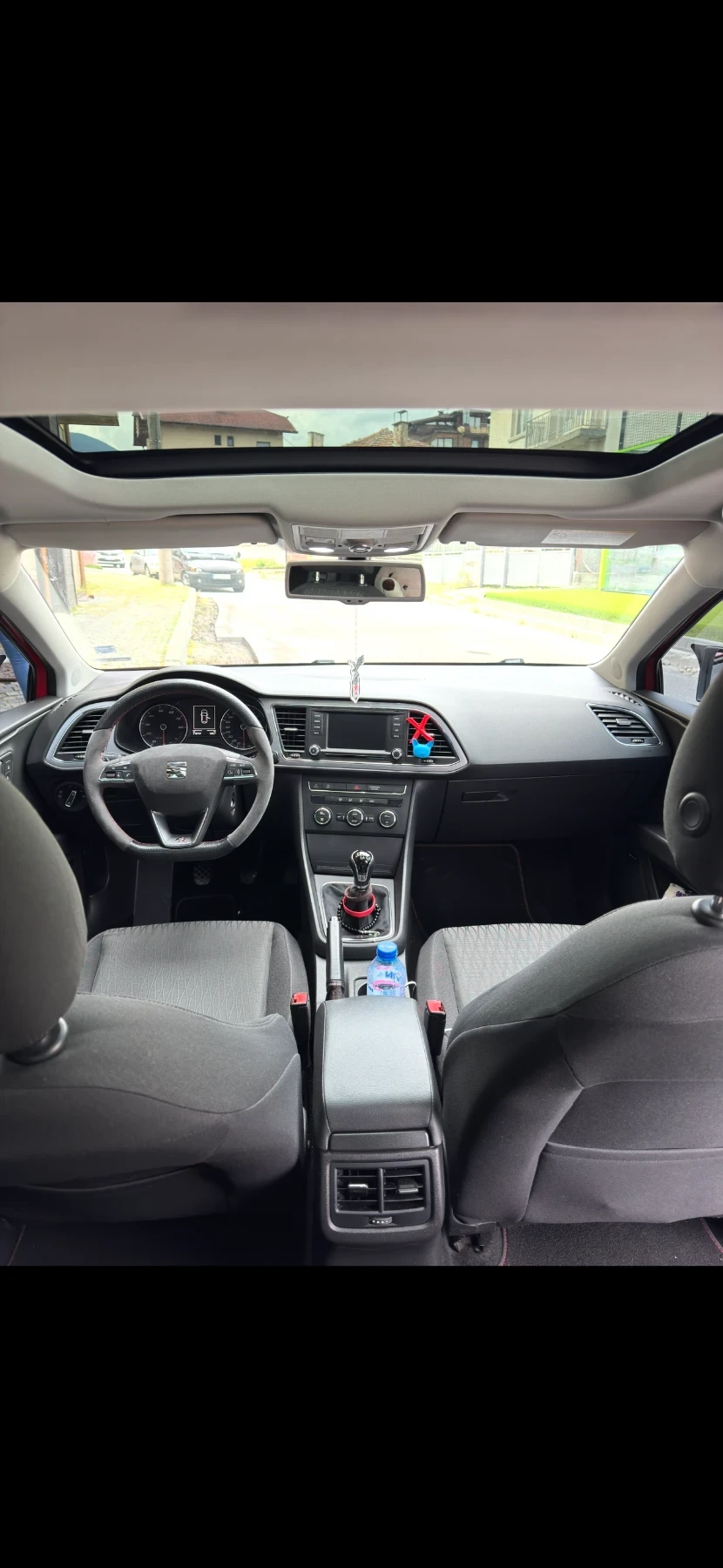 Seat Leon, снимка 12 - Автомобили и джипове - 54245651
